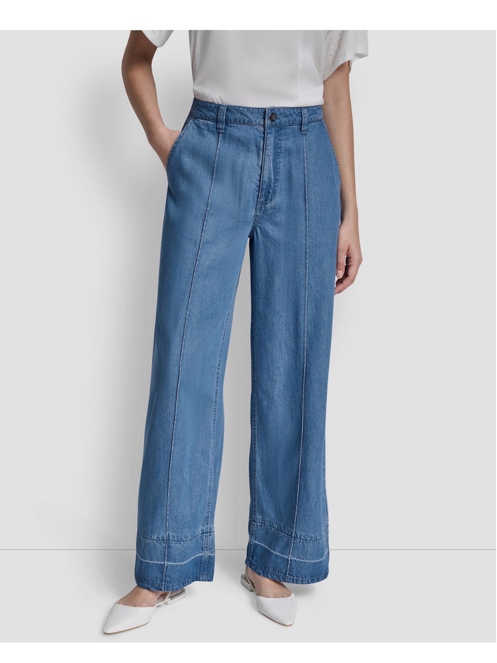 DKNY Straight Leg Denim Pants – Size 4